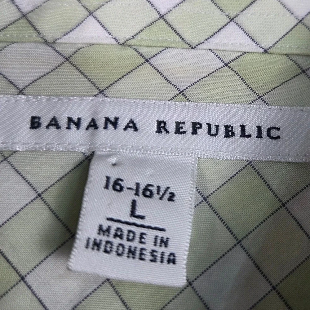 Banana Republic Button Down Mens L Green White Plaid Long Sleeve Dress Shirt